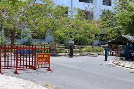 Quảng Nam thắt chặt kiểm soát để phòng, chống dịch an toàn. (Ảnh: Trần Tĩnh/TTXVN)