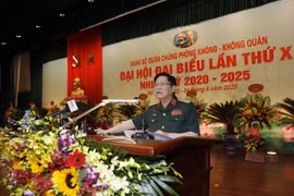 Đại tướng Ngô Xuân Lịch, Bộ trưởng Bộ Quốc phòng phát biểu chỉ đạo Đại hội. (Ảnh: Dương Giang/TTXVN)