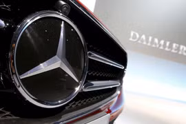 Việc thu hồi bao gồm các xe thuộc những dòng C-Class, CLK-Class, CLS-Class và E-Class. (Nguồn: Reuters)