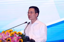 Bộ trưởng Bộ Thông tin và Truyền thông Nguyễn Mạnh Hùng phát biểu. (Ảnh: Thống Nhất/TTXVN)