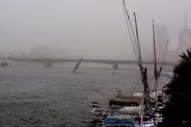 Tàu thuyền hoạt động trên sông Nile, Ai Cập. (Nguồn: AFP/TTXVN)