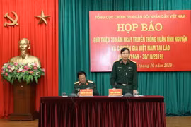 Đại tá Trịnh Văn Hùng, Phó Cục trưởng Cục Tuyên huấn thông tin với báo chí. (Ảnh: Văn Điệp/TTXVN)