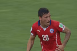 Cesar bó tay trước cú penalty "hay nhất lịch sử" của cầu thủ Chile