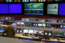 Phòng điều khiển tại Mỹ kết nối với ISS (Nguồn: NASA)
