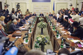 "Hội nghị bàn tròn" hòa giải dân tộc lần thứ hai tại Ukraine 