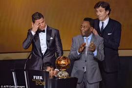 Chùm ảnh đêm Gala trao Quả bóng Vàng của FIFA