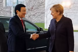 Chủ tịch nước Trương Tấn Sang gặp Thủ tướng Cộng hòa Liên bang Đức Angela Merkel. (Ảnh: Nguyễn Khang/TTXVN)