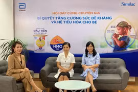 Chương trình có sự tham gia MC Diệp Chi và sự tư vấn của bác sỹ Lê Bạch Mai - Nguyên Phó Viện Trưởng tại Viện Dinh Dưỡng Quốc Gia.