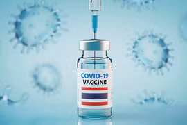 Thái Lan mong muốn phát triển vaccine 'cây nhà lá vườn' này hiệu quả trước các biến thể của virus SARS-CoV-2. (Nguồn: thairath.co.th)