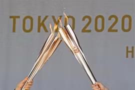 Lễ rước đuốc Olympic tại Tokyo, Nhật Bản, ngày 18/7. (Ảnh: Kyodo/TTXVN)