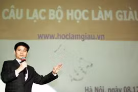 Truy tố chủ trang mạng 'hoclamgiau.vn' lừa đảo 508 bị hại 