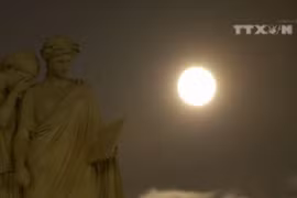 [Video] Ngắm hiện tượng siêu trăng lớn nhất thế kỷ tại Việt Nam