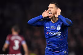 Hazard mang chiến thắng về cho Chelsea.
