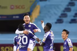 Hà Nội FC hướng đến chiến thắng để tìm lại niềm vui sau thất bại trước Yangon United. (Ảnh: Trọng Đạt/TTXVN)