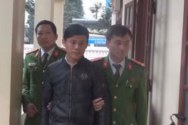 Hà Văn Khải bị lực lượng công an bắt giữ. (Ảnh: TTXVN phát)