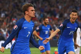 Griezmann đưa Pháp vào vòng 1/8 EURO 2016. (Nguồn: Getty Images)