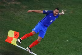 Payet lại lập công đưa Pháp vào vòng đấu loại trực tiếp. (Nguồn: Getty Images)