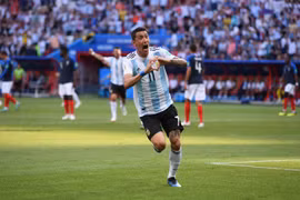 Di Maria ăn mừng sau khi lập siêu phẩm. (Nguồn: Getty Images)