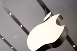 Giá trị thị trường của Apple cao gấp 10 lần so với VW hay Daimler. (Nguồn: IBTimes UK)