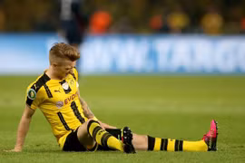 Reus dính chấn thương và lỡ trận gặp Bayern. (Nguồn: Reuters)