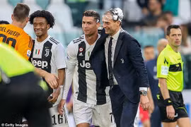 Ronaldo cùng Juventus lập kỷ lục.