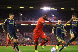 "Cậu bé hư" Balotelli: Đánh thức tôi khi tháng Chín kết thúc