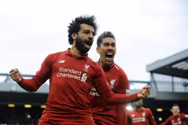 Liverpool trở lại ngôi đầu Premier League.