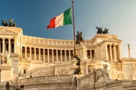 EC dự báo Italy sẽ tiếp tục vi phạm quy định thâm hụt ngân sách