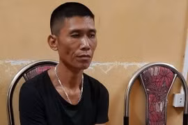 Đối tượng Tòng Văn Chơ bị bắt giữ. (Ảnh: TTXVN phát)