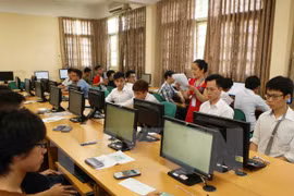 Thí sinh dự thi đánh giá năng lực vào Đại học Quốc gia Hà Nội. (Ảnh: Quý Trung/TTXVN)