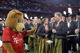 Bayern bị cầm hòa trong trận derby All-Bavaria ngay dịp lễ Oktoberfest