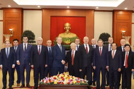 Tổng Bí thư, Chủ tịch nước Nguyễn Phú Trọng tiếp Đại tướng Nikolai Patrushev, Thư ký Hội đồng An ninh Liên bang Nga. (Ảnh: Trí Dũng/TTXVN)