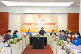 Toàn cảnh Phiên họp toàn thể lần thứ nhất của Ủy ban Xã hội khóa XV. (Nguồn: Quochoi.vn)