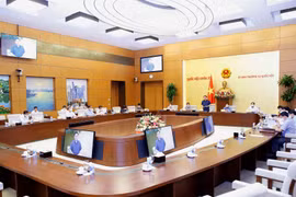 Một cuộc họp của Ủy ban Thường vụ Quốc hội. (Nguồn: TTXVN)