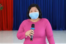  Phó Chủ tịch UBND tỉnh Bạc Liêu Cao Xuân Thu Vân khẳng định Bạc Liêu không có ca nhiễm COVID-19 trong cộng đồng. (Ảnh: Nhật Bình/TTXVN)