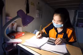 Học sinh ôn thi, chuẩn bị cho kỳ thi. (Nguồn: TTXVN)