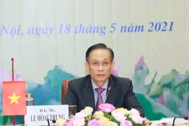 Ông Lê Hoài Trung, Ủy viên Trung ương Đảng, Trưởng Ban Đối ngoại Trung ương chủ trì Hội nghị. (Ảnh: Phương Hoa/TTXVN)