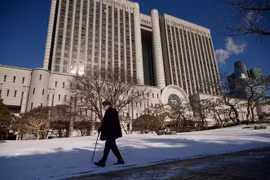 Quang cảnh bên ngoài tòa án quận trung tâm Seoul ngày 8/1/2021. (Ảnh: Yonhap/TTXVN)