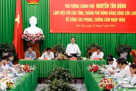 Thủ tướng Nguyễn Tấn Dũng phát biểu kết luận buổi làm việc. (Ảnh: Đức Tám/TTXVN)