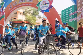 TP. Hồ Chí Minh ra quân phát động Chiến dịch Giờ Trái Đất năm 2016