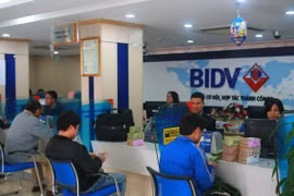 Giao dịch tại BIDV. (Ảnh: CTV)