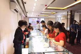 Giao dịch vàng tại Doji. (Nguồn: SJC)