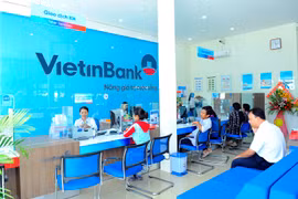 Giao dịch tại Vietinbank. (Ảnh: CTV)