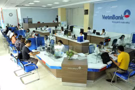 Giao dịch tại VietinBank. (Ảnh: CTV)