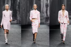 Ready-to-wear Xuân Hè 2023: Vẻ đẹp thuần khiết của người phụ nữ Chanel