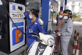 Tăng giám sát thực hiện kê khai, niêm yết giá, công khai tin về giá