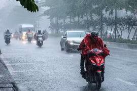 Khu vực Bắc Bộ, Bắc Trung Bộ có mưa to, thời tiết mát mẻ