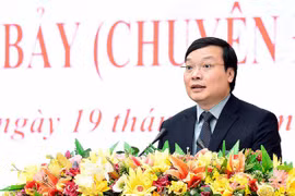 Phê chuẩn kết quả bầu chủ tịch ủy ban nhân dân tỉnh Gia Lai