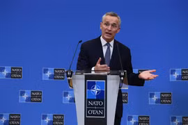 NATO không có kế hoạch triển khai quân đội tới Ukraine