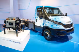 Hyundai và IVECO trình làng xe điện chạy pin nhiên liệu hydro 